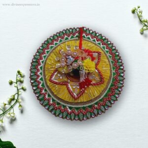 Festive dress for Kanha Ji